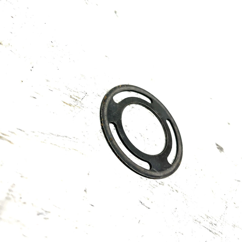 2012 Yamaha Grizzly 550 YFM550 4x4 OEM Bearing Cover 5KM-11565-00-00 AY65