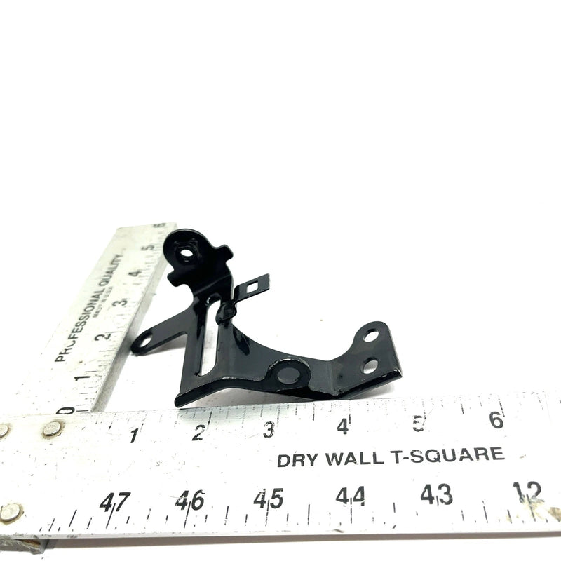 05-06 Honda Foreman 500 TRX500FE OEM Left Oil Cooler Mount 15620-HP0-A00 AH14