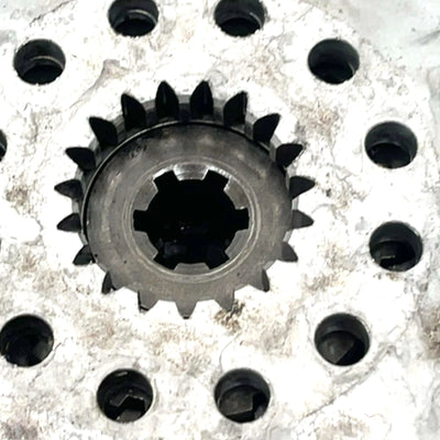 84-87 Suzuki Quadrunner 185 OEM Clutch Housing/Plates  21221-24303 AS33
