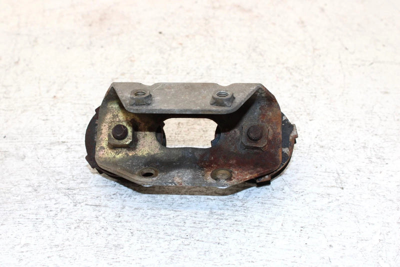 95 Yamaha Vmax 600 Le Oem RearUpper Motor Mount W/Dampners  82M-21425-00-00 SY21