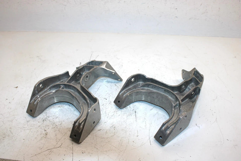 07 Arctic Cat F6 Lxr Efi Oem Upper Shock Mount Set 0607-806 0607-807 SA257