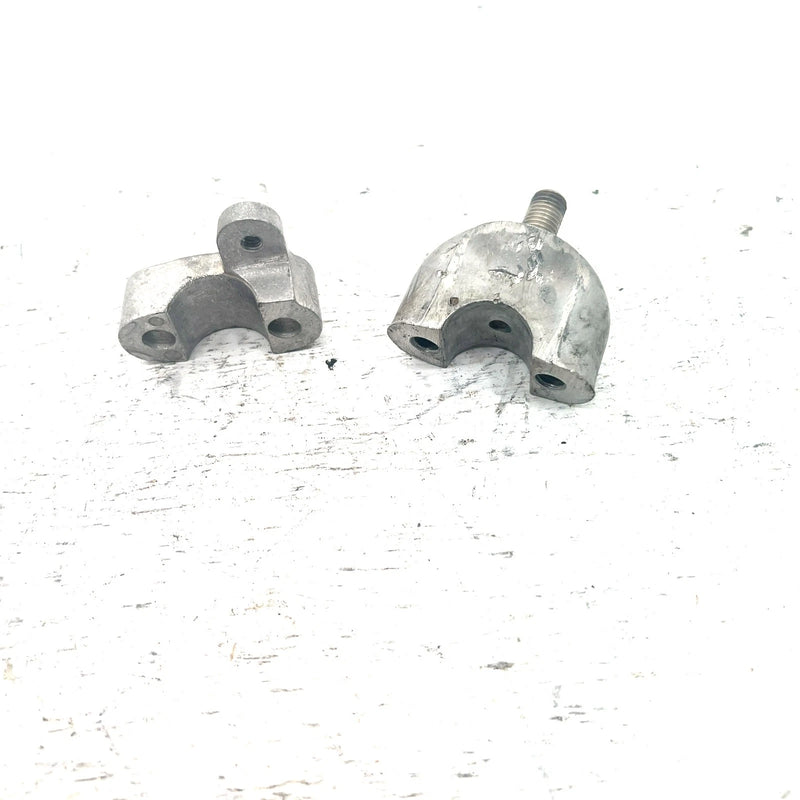 02 Honda Rancher 350 TRX350FM 4x4 S OEM Handlebar Clamp Set 53121-HC3-000 AH84