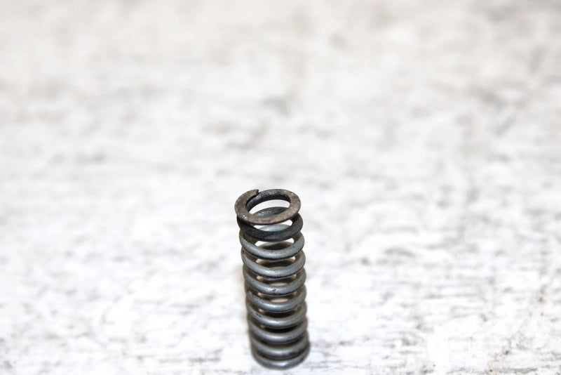 2004 Polaris Sportsman 500 Oem Shift Spring 3233830 AP18