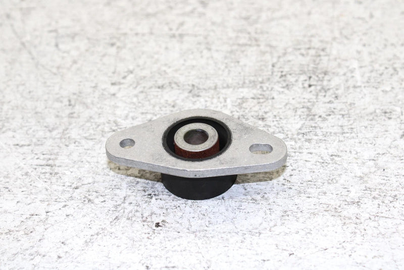 2013 Polaris 600 Rush Pro R Oem Right Engine Mount 3022408 SP29