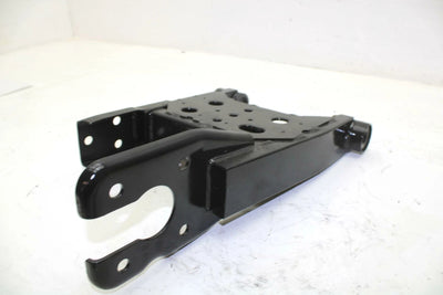 03 Polaris Magnum 330 4x4 OEM Swingarm 1541820 AP101