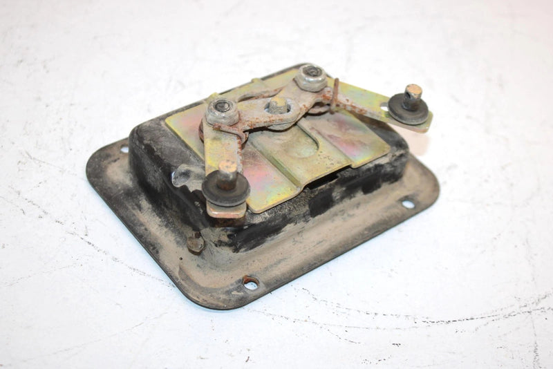 2006 Polaris Ranger Xp 700 Oem Tailgate Latch 7081127 XP3