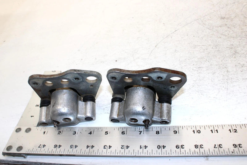 2004 Polaris Sportsman 600 Oem Front Brake Caliper Set 1910682 AP20