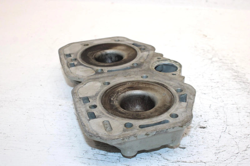 2002 Ski-doo Mxz 800 Adrenaline Oem Cylinder Head 420923822 SS21