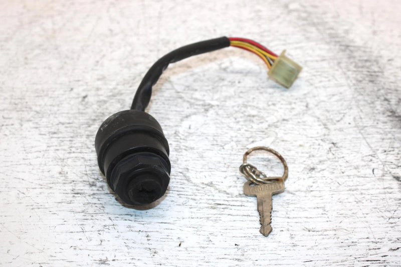 1995 Yamaha Vmax 600 Oem Ignition Key Switch 8AB-82510-01-00 SY11