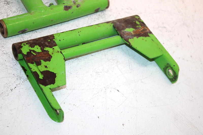98 Arctic Cat Zr 600 Oem Rear Torque Arm and Pivot 0704-336 0704-624 SA175