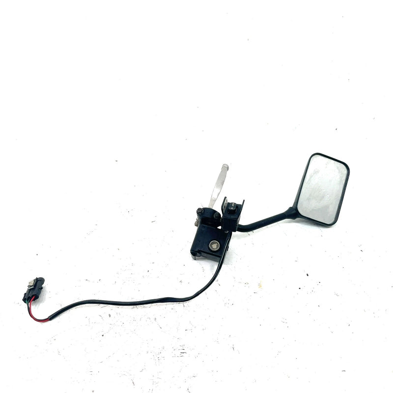 07 Can-Am Outlander 650 4x4 XT OEM Front Master Cylinder W/Mirror 705600844 AB17