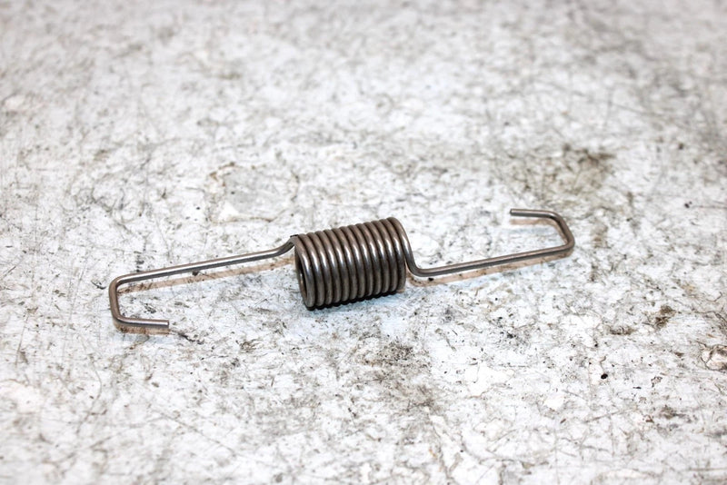 2006 John Deere  Buck 650 Oem Rear Brake Pedal Spring 705600107 AJ0