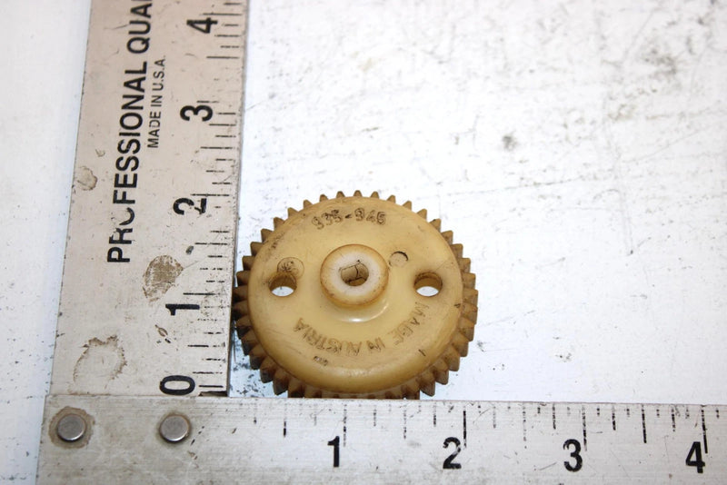 1999 Sea-doo Gti Oem Oil Pump Gear 290935945 JS44