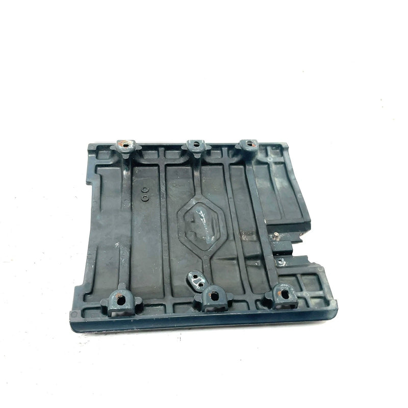 95-96 Yamaha WaveVenture 700 OEM Ride Plate  GJ3-6273B-01-00 JY31