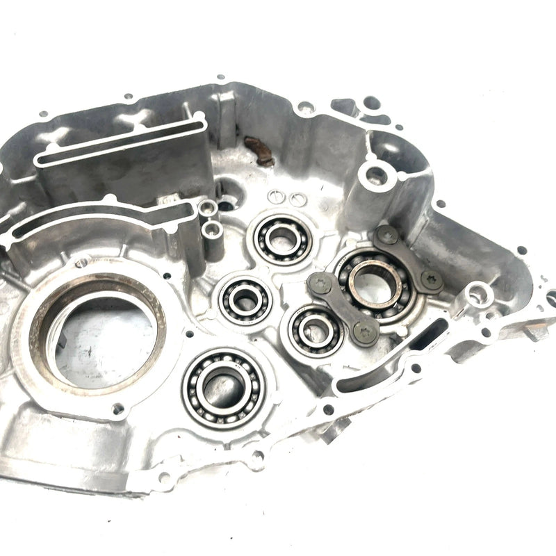 1996 Yamaha Big Bear 350 YFM350FW 4x4 OEM Crankcase 1YW-15100-07-00 AY55
