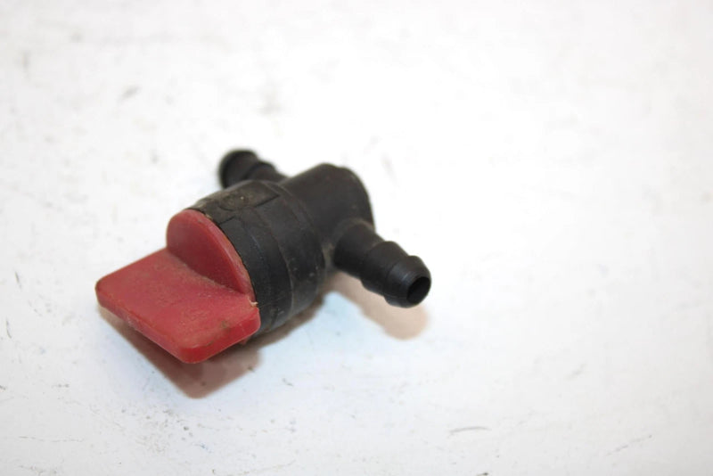 09 Polaris Iq Shift 550 Oem Petcock Fuel Shut Off 7052248 SP3