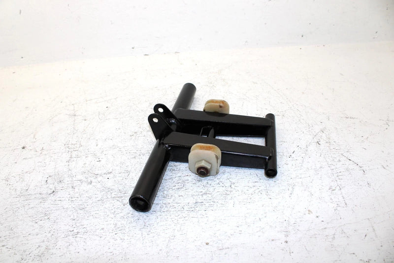 1989 Yamaha Phazer Oem Rear Suspension Arm 8V0-47332-00-00 SY13