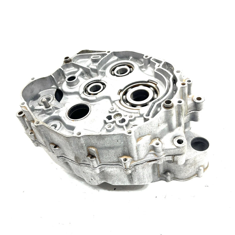 1988 Yamaha Moto 4 YFM200DX OEM Crankcase 1NU-15100-00-00 AY68