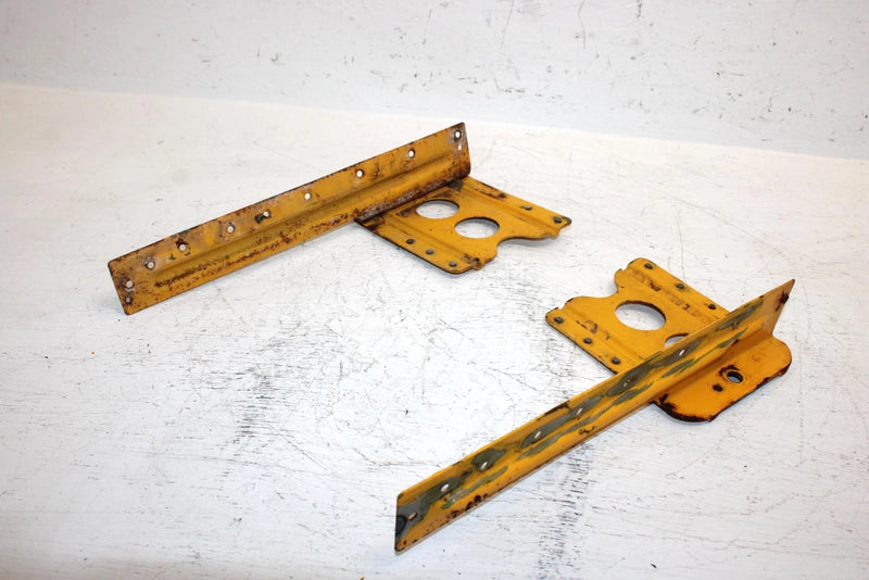 1996 Ski-doo Mxz 583 Oem Rear Skid Mount Set 518312939 518312940 SS11