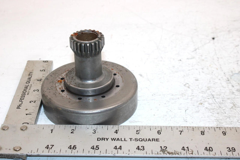 1990 Yamaha  Moto 4 Oem Clutch Housing 3GC-16611-00-00 AY5