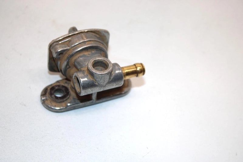 98 Yamaha  Warrior 350 Oem Fuel Cock Assy 21V-24500-10-00 21V-24500-20-00 AYS