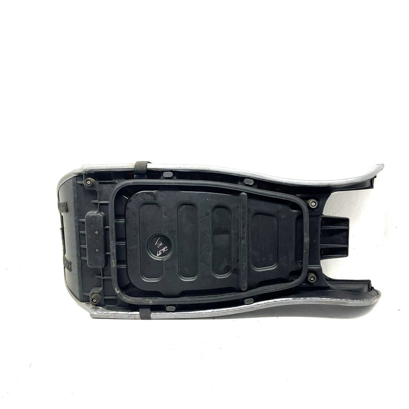 2000 Polaris Genesis OEM Front Seat 2682426-304 JP51