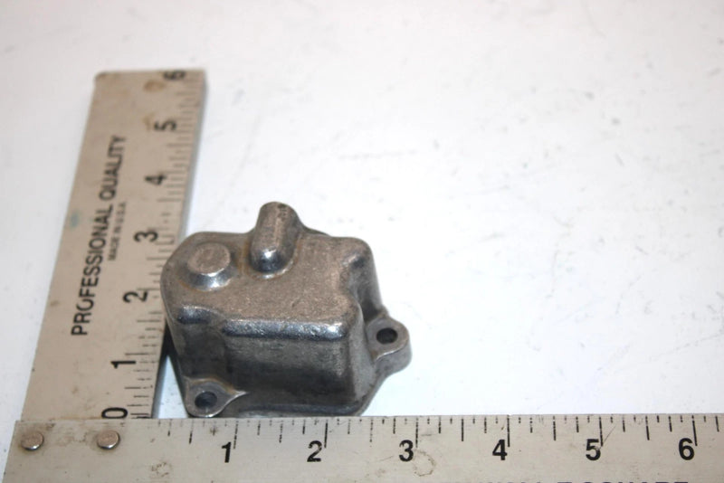 88 Yamaha  Moto 4 225 Oem Oil Pump Cover 2HT-15416-00-00 AYS