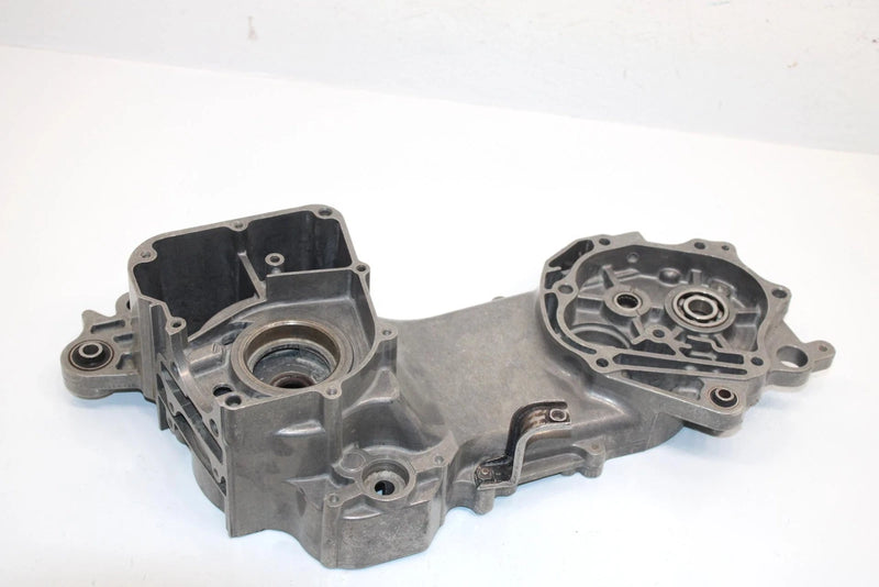 06 Arctic Cat Atv 90  Dvx Oem Crankcase Set R/L 3303-400 3303-004 AA17