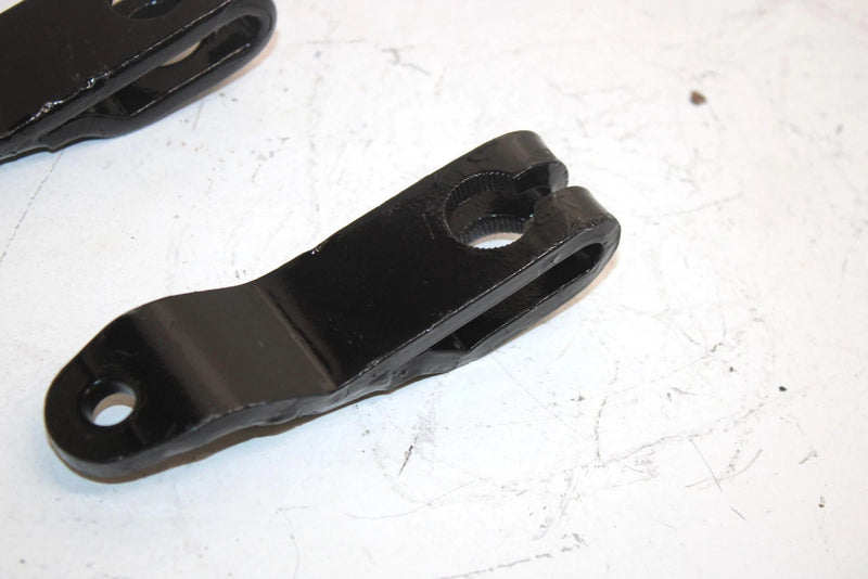 96 Polaris Xlt Oem Steering Arm Pair 5241244-067 SP13