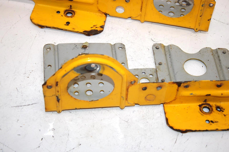 99 Ski-doo Mxz 670 Ho Oem Rear Bracket RH,LH (Set) 518321535 SS9