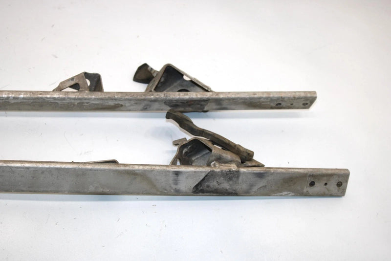 03 Ski-doo Mxz 600 Sport Oem RH/LH Member (Pair) 518323354 518323352 SS6