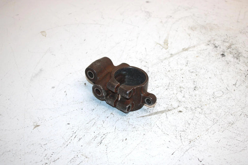 84 Yamaha Phazer Se Oem Right Lower Suspension Bracket 8V0-2377E-01-00 SY9