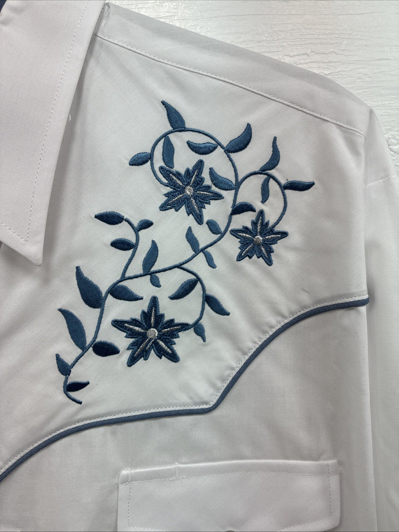New Men’s ELY Cattleman White Blue Embroidered Long Sleeve Pearl Snap XL J-40