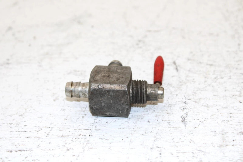 2003 Polaris 800 Xc Sp Edge Oem Fuel Valve 7052268 SP35