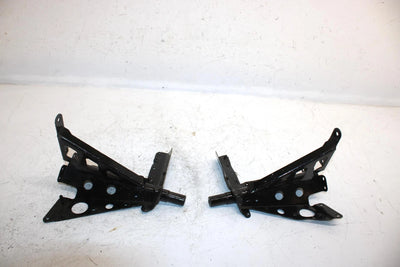 02 Ski-doo Grand Touring 500 Oem Footrest Support Set 518320506 SS24