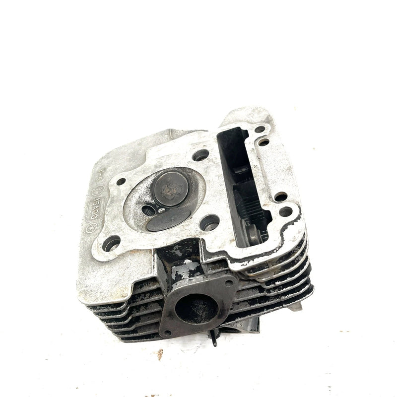 83-85 Yamaha Tri Moto 200 YTM200 OEM Cylinder Head 15A-11110-04-00 AY59