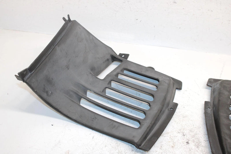 94 Yamaha Vmax 600 Oem Side Louver Set 89A-77131-01-00 89A-77132-01-00 SY2