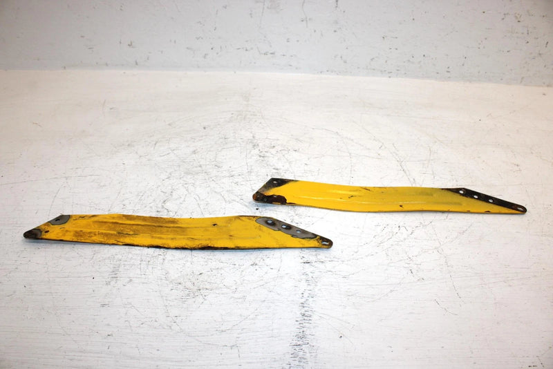 1998 Ski-doo Mxz 670 Oem Belly Pan Support Set 518316772 518316773 SS17