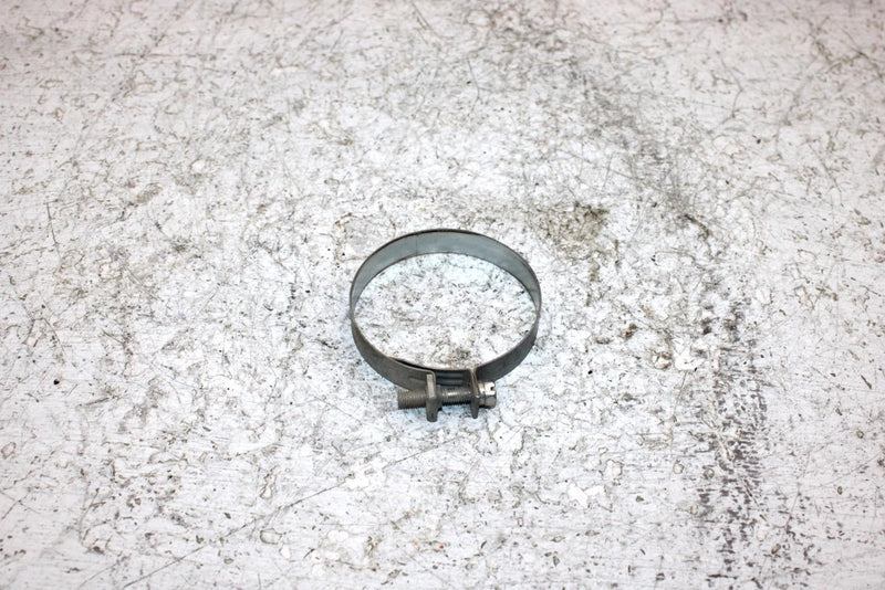2006 John Deere  Buck 650 Oem Air Box Inlet Duct Clamp 293650158 AJ0