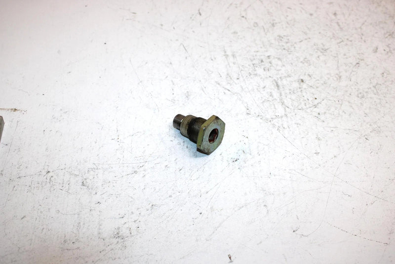 1987 Honda Fourtrax 350 A Oem Lower Knuckle Pivot 90113-HA7-770 AH39