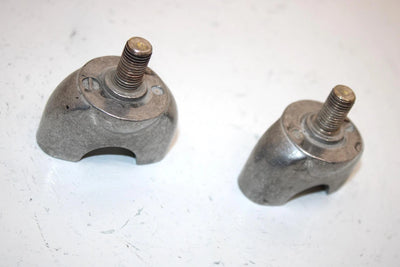 86 Honda Fourtrax350 Trx3504x4 Oem Lower Handlebar Mount Pair 53130-HA0-680 AH31