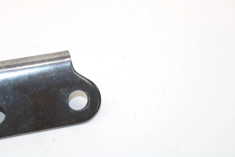 1988 Yamaha Xlv Oem Lower Rear Engine Mount Bracket 8K4-21427-00-00 SY128