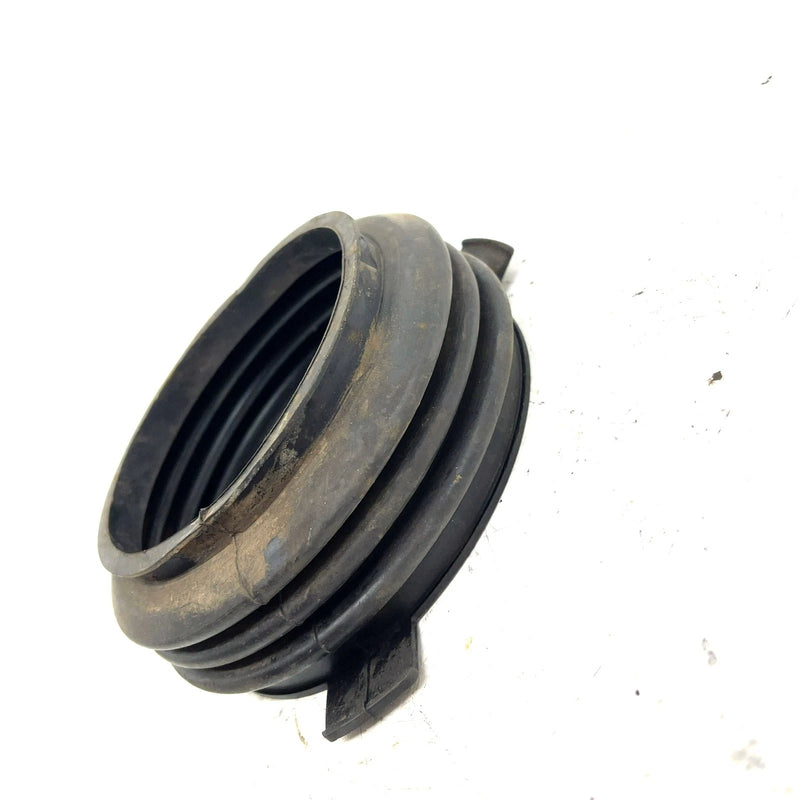 92 Yamaha Big Bear 350 YFM350FW 4x4 OEM Rear Swingarm Boot 2HR-22189-00-00 AY53