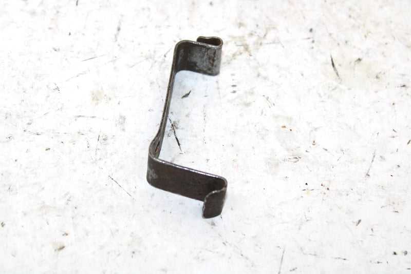 1979 Yamaha Et250c Oem Tool Box Brace 8G5-21910-01-00 SY61