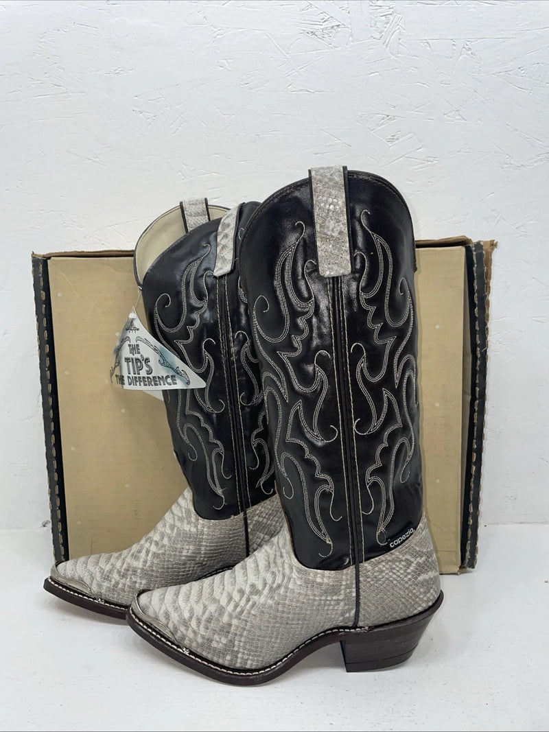 New Women’s Gray Snake Skin Capezio Cowboy Boots. L 421 5 M. 2-39