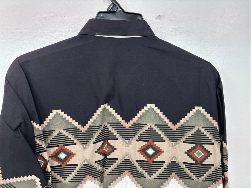 New Women’s Brooks & Dunn Western Design Long Sleeve Button Up Medium YY-113