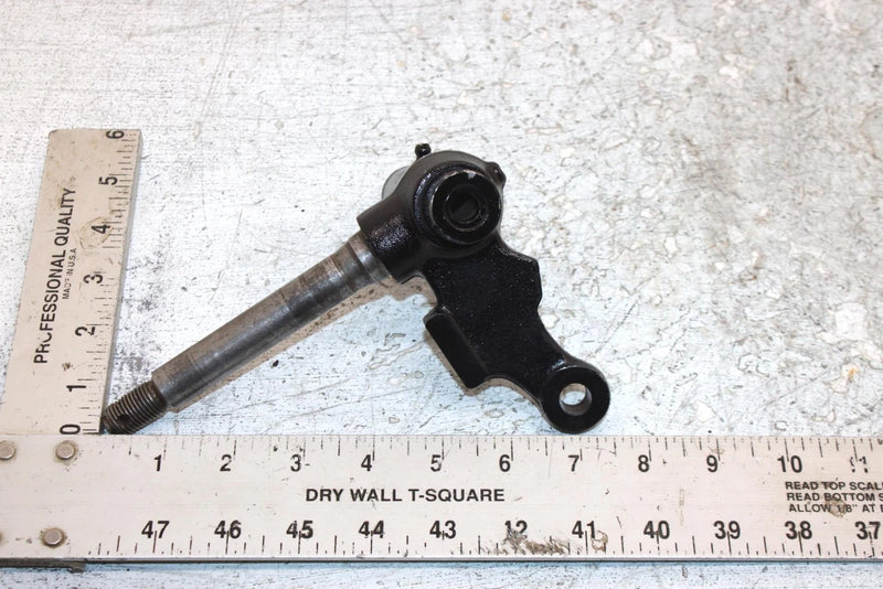 1988 Yamaha  Moto 4 Oem Left Steering Knuckle 59V-23501-01-00 AY23