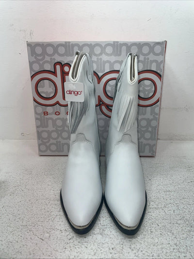 New Youth White With Fringe Dingo Cowboy Boots. C 3221 4 D. 2-144