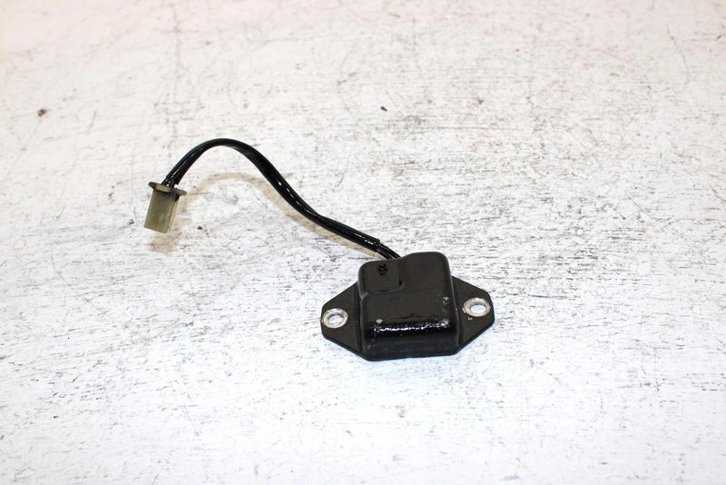 1987 Yamaha Exciter 570 L/c Oem Voltage Regulator 82M-81910-A0-00 SY18