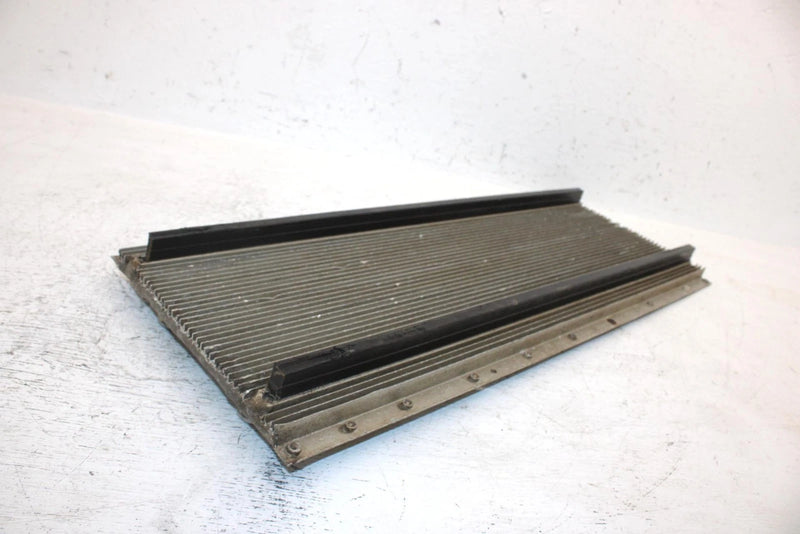 2002 Ski-doo Mxz 700 Oem Center Heat Exchanger 517296300 SS20